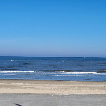 Appartement Refait A Neuf Leffrinkhoucke Екстер'єр фото